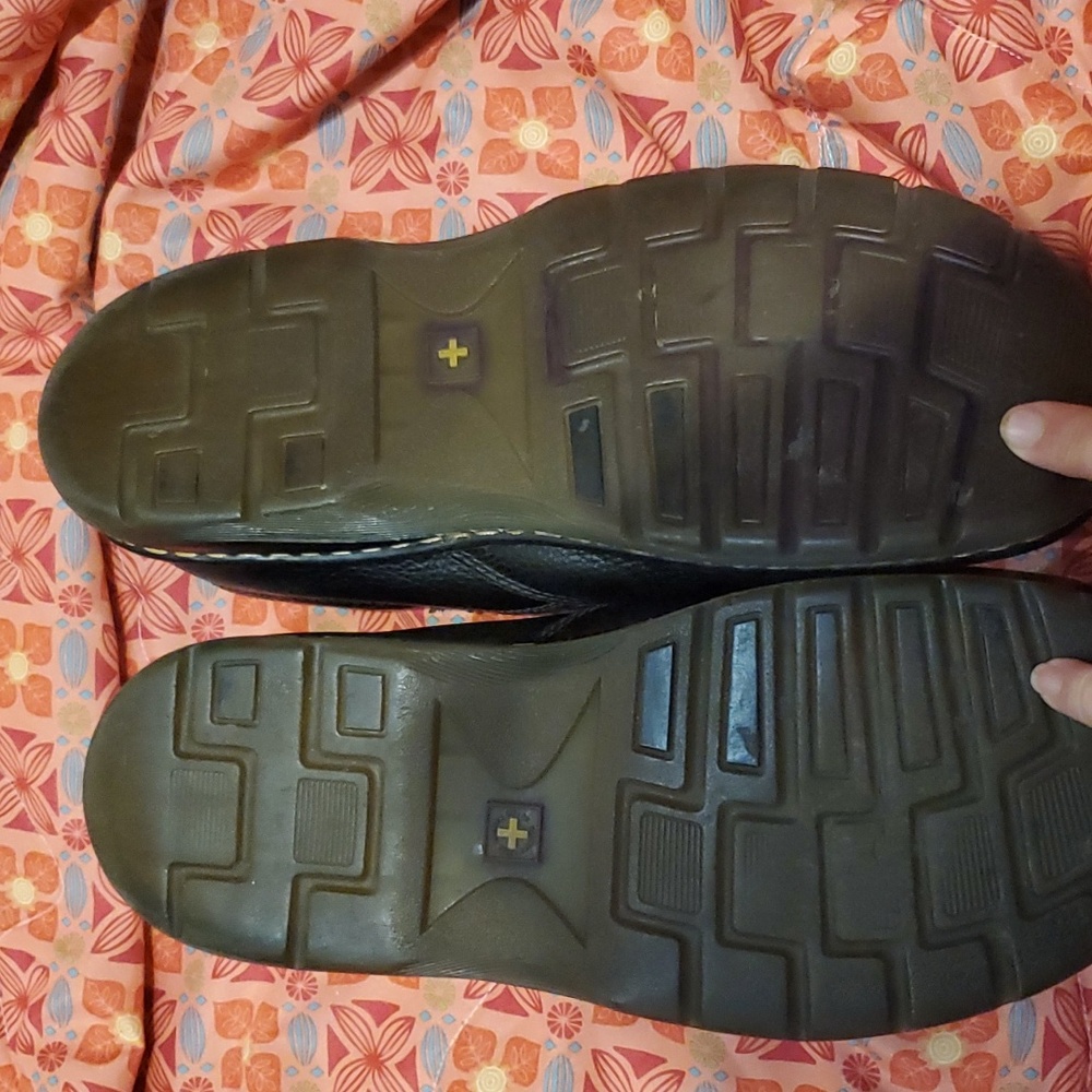 Dr. Martens Bryce size 11 Men's Shoes - Picture 4 of 5